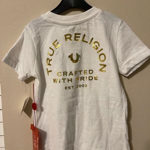 True Religion kids T-shirt size 5 new with tags